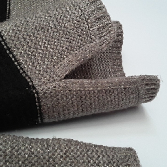 Calvin Klein Jeans Wool Blend w/Lurex metallic thread Sz M black/Taupe multi - Picture 6 of 11